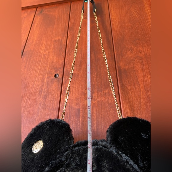 FUZZY MICKEY MOUSE HEAD SLING W. removable straps - Picture 4 of 7
